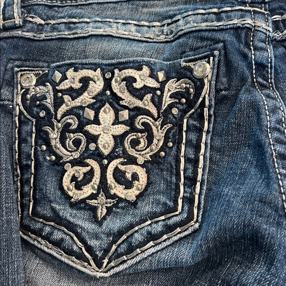Miss Me Women’s JP5395BV Boot Blue Jeans 28R Silver Embroidered Booty Pockets - Picture 6 of 9